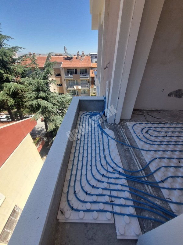 * AFYON ÜÇOK EMLAKTAN ZAFER MAH 2+1 90M² SIFIR LÜKS SATILIK DAİRELER *