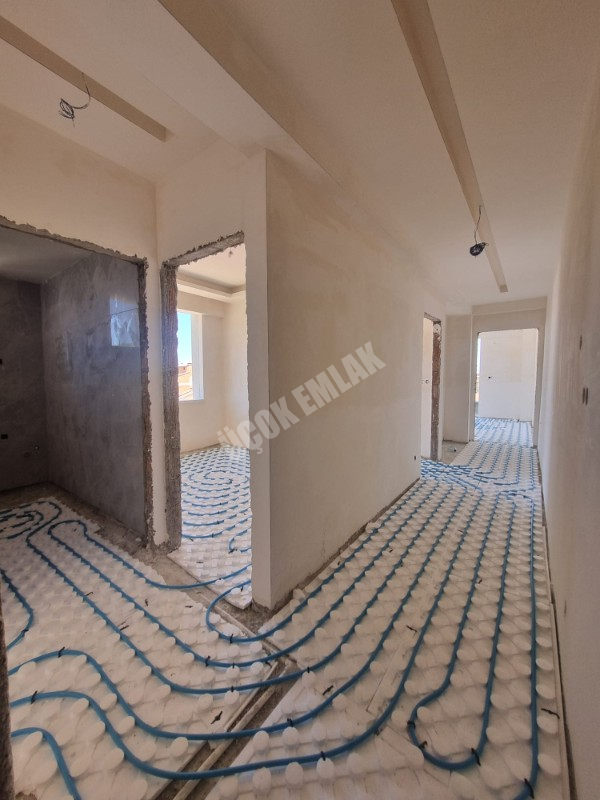* AFYON ÜÇOK EMLAKTAN ZAFER MAH 2+1 90M² SIFIR LÜKS SATILIK DAİRELER *
