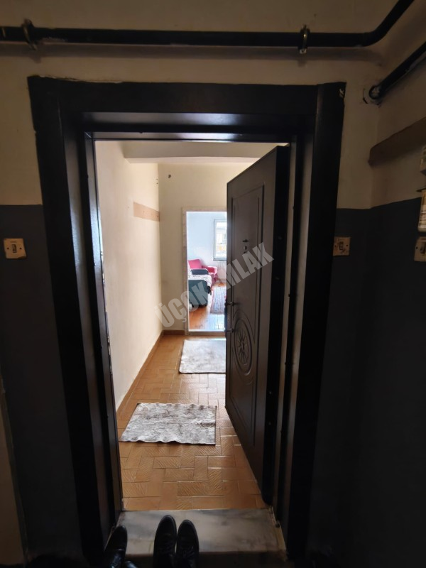 * AFYON ÜÇOK EMLAKTAN CUMHURİYET MAH 2+1 90M² ASANSÖRLÜ EŞYALI KİRALIK DAİRE *