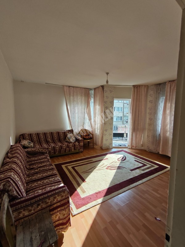 * AFYON ÜÇOK EMLAKTAN CUMHURİYET MAH 2+1 90M² ASANSÖRLÜ EŞYALI KİRALIK DAİRE *