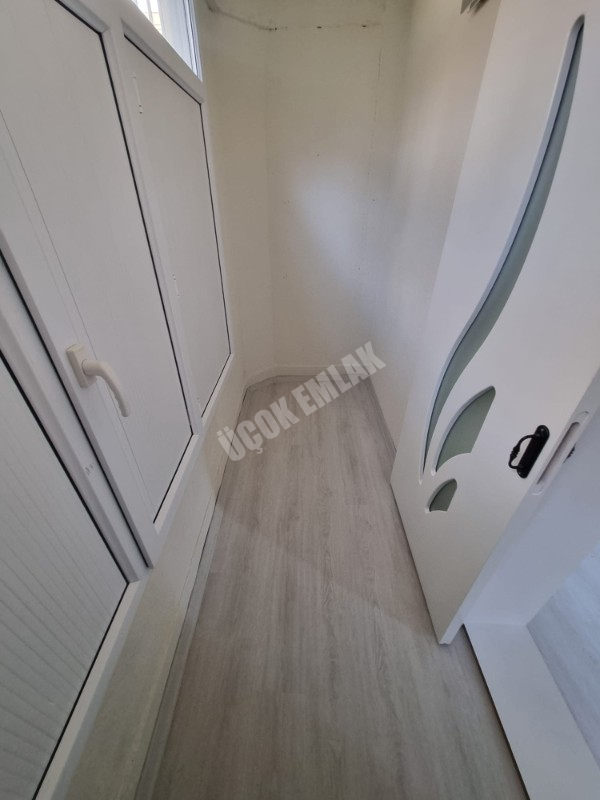 * AFYON ÜÇOK EMLAKTAN EŞREFPAŞA MAH 3+1 120M² TEMİZ BAKIMLI İÇİ YAPILI SATILIK DAİRE 