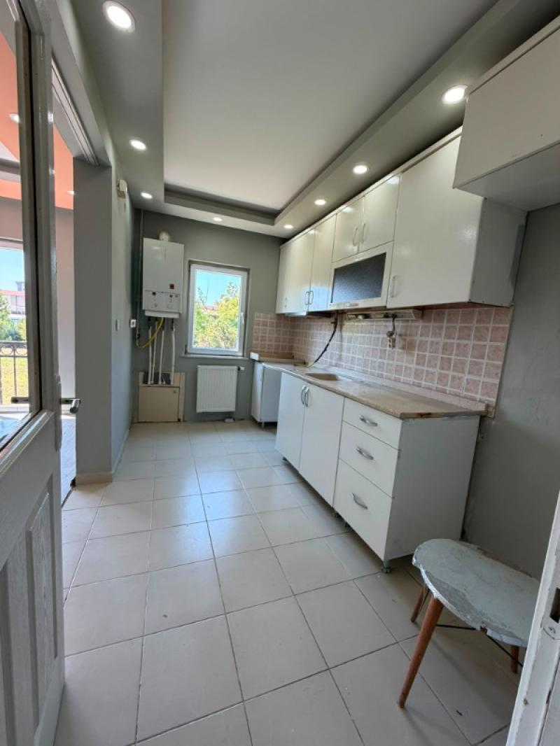 Hadımköy Kiptaş'ta Satılık 2+1 Daire - 70m² Net