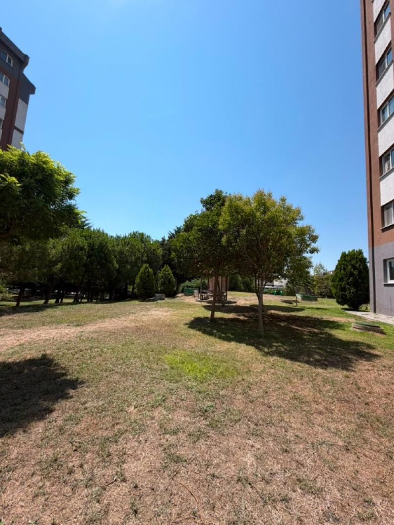 Hadımköy Kiptaş'ta Satılık 2+1 Daire - 70m² Net