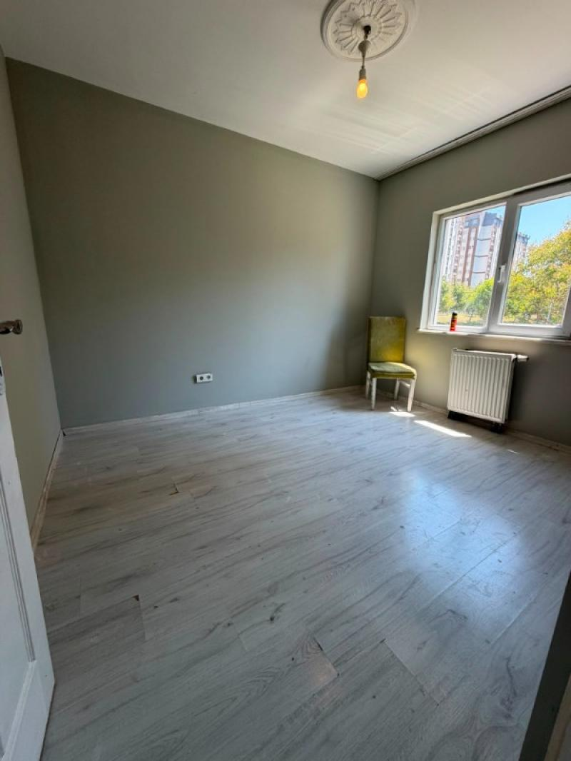 Hadımköy Kiptaş'ta Satılık 2+1 Daire - 70m² Net