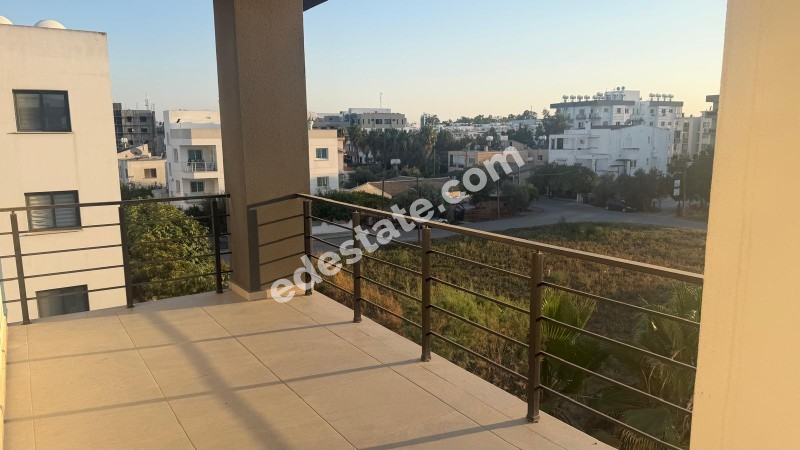 Lefkoşa Küçük Kaymaklı'da TÜRK MALI SATILIK 2+1 LÜKS DAİRE
