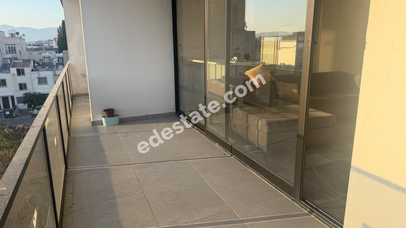 Lefkoşa Küçük Kaymaklı'da TÜRK MALI SATILIK 2+1 LÜKS DAİRE