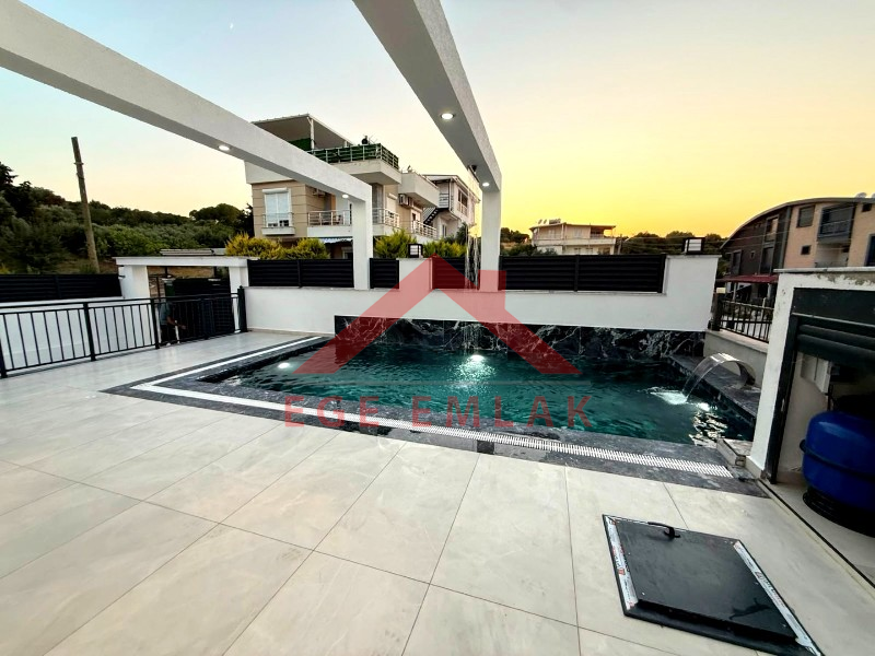 Didim Mavişehirde Denize 100 Metre Mesafede Satılık Villa