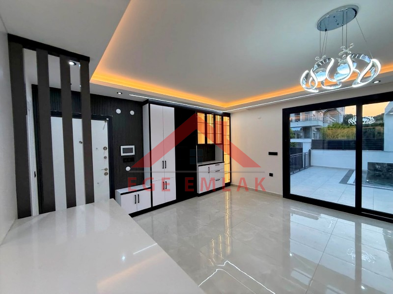 Didim Mavişehirde Denize 100 Metre Mesafede Satılık Villa