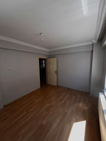 YENİ MAH. KİRALIK DUBLEX 3+1 DAİRE