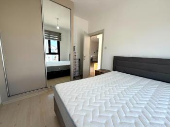 Kıbrıs Girne Merkez 2+1 Full Eşyalı Aylık Ödemeli Kiralık Daire