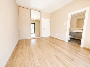 KIBRIS GİRNE BELLAPAİS'TE FULL DENİZ VE DAĞ MANZARALI LÜKS 4+1 SATILIK VİLLA