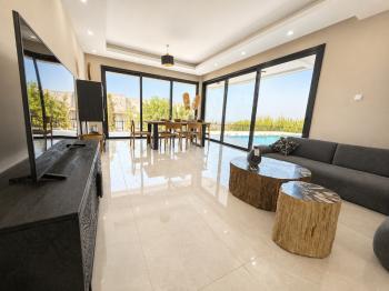 KIBRIS GİRNE BELLAPAİS'TE FULL DENİZ VE DAĞ MANZARALI LÜKS 4+1 SATILIK VİLLA