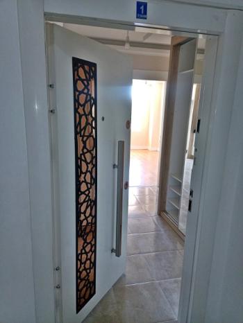 AFYON ÜÇOK EMLAKTAN ALİ İHSAN PAŞA MAH KİRALIK LÜX 3+1 1 KAT DAİRE