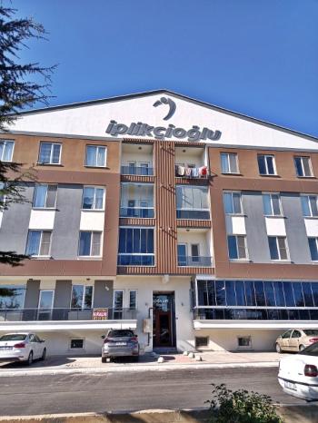 AFYON ÜÇOK EMLAKTAN ALİ İHSAN PAŞA MAH KİRALIK LÜX 3+1 1 KAT DAİRE