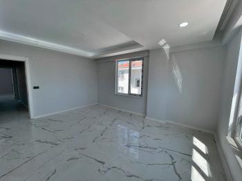 AFYON ÜÇOK EMLAKTAN FATİH MAH KİRALIK SIFIR AYARINDA LÜX 3+1 1 KAT DAİRE