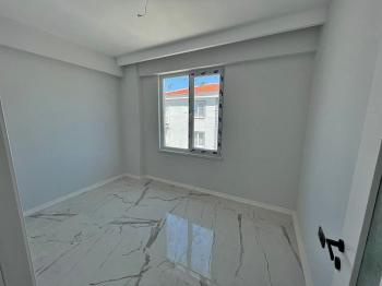 AFYON ÜÇOK EMLAKTAN FATİH MAH KİRALIK SIFIR AYARINDA LÜX 3+1 1 KAT DAİRE