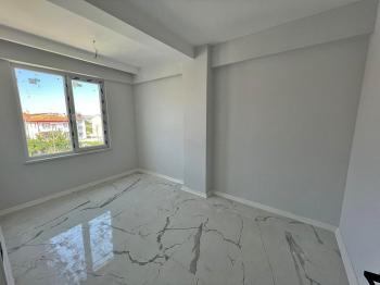 AFYON ÜÇOK EMLAKTAN FATİH MAH KİRALIK SIFIR AYARINDA LÜX 3+1 1 KAT DAİRE