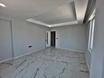 AFYON ÜÇOK EMLAKTAN FATİH MAH KİRALIK SIFIR AYARINDA LÜX 3+1 1 KAT DAİRE