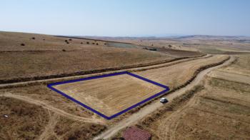 * AFYON ÜÇOK EMLAKTAN İHSANİYE KAYIHAN TÜRBE 2.045M² SATILIK TARLA *