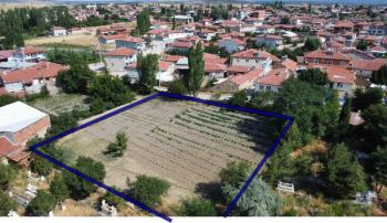 * AFYON ÜÇOK EMLAKTAN İHSANİYE KAYIHAN TÜRBE  MEVKİNDE 1.530M² YATIRIMA UYGUN SATILIK TARLA *