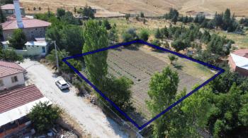 * AFYON ÜÇOK EMLAKTAN İHSANİYE KAYIHAN TÜRBE  MEVKİNDE 1.530M² YATIRIMA UYGUN SATILIK TARLA *