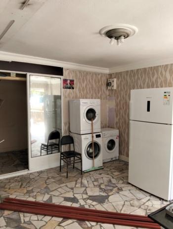 * AFYON ÜÇOK EMLAKTAN KOCATEPE MAH 30M² TEMİZ SATILIK DÜKKAN *