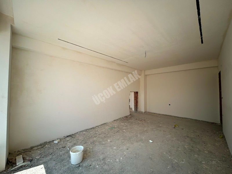 AFYON ÜÇOK EMLAKTAN ERKMEN CUMHURİYET MAH 2+1 90M² GENİŞ SIFIR SATILIK DAİRE 