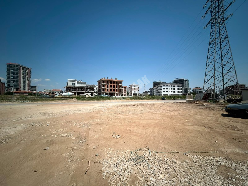 AFYON ÜÇOK EMLAKTAN ERKMEN CUMHURİYET MAH 2+1 90M² GENİŞ SIFIR SATILIK DAİRE 