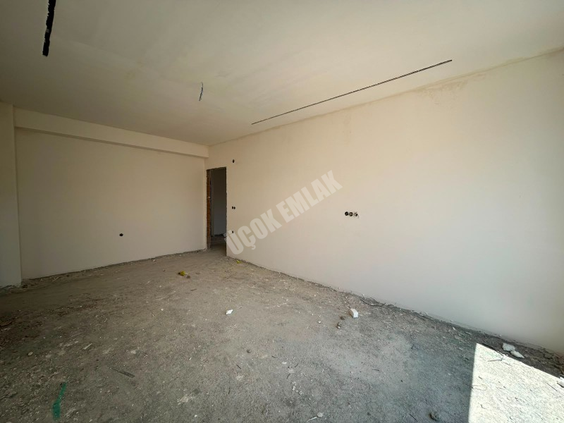 AFYON ÜÇOK EMLAKTAN ERKMEN CUMHURİYET MAH 2+1 90M² GENİŞ SIFIR SATILIK DAİRE 