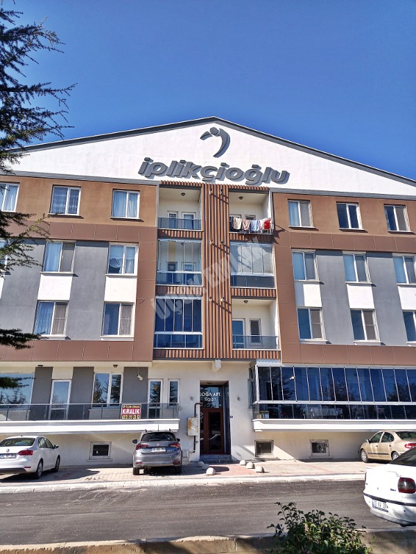 AFYON ÜÇOK EMLAKTAN ALİ İHSAN PAŞA MAH KİRALIK LÜX 3+1 1 KAT DAİRE