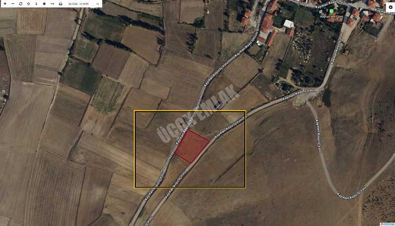 * AFYON ÜÇOK EMLAKTAN İHSANİYE KAYIHAN TÜRBE 2.045M² SATILIK TARLA *