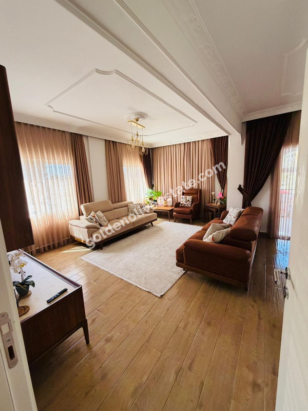 MAĞUSA SALAMİS YOLU ÜZERİ SATILIK 3+1 DAİRE