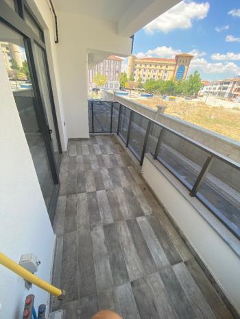 GÜVENAY - ÇORUM FEN LİSESİ bölgesi 2+0 KOMPLE EŞYALAR DAHİL SATILIK DAİRE 