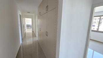 KKTC Lefkoşa Ortaköy'de Şehir ve Dağ Manzaralı 3+1 Full Eşyalı Kiralık Daire