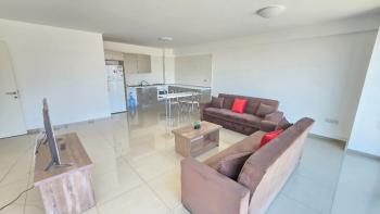KKTC Lefkoşa Ortaköy'de Şehir ve Dağ Manzaralı 3+1 Full Eşyalı Kiralık Daire