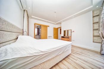 Girne Alsancak'ta Satılık 3+1 Havuzlu Villa - Denize Yürüme Mesafesinde!