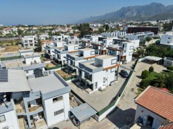 Kktc Girne Alsancak bolgesi 3+1 kiralik yari esyali villa
