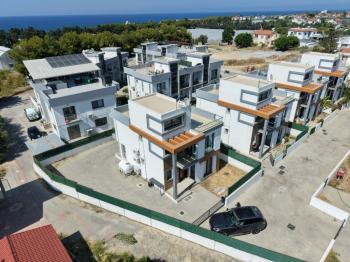 Kktc Girne Alsancak bolgesi 3+1 kiralik yari esyali villa