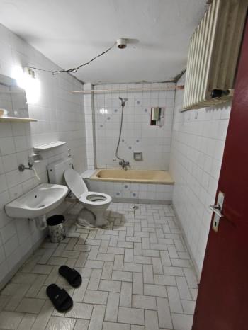 AFYON ÜÇOK EMLAKTAN HARBİŞ GAZİ MAH KİRALIK 3+1 GENİŞ 1 KAT DAİRE