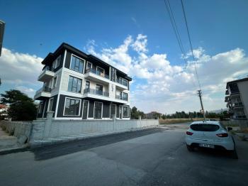 * AFYON ÜÇOK EMLAKTAN MAREŞAL FEVZİ ÇAKMAK MAH 2+1 78M² SIFIR SATILIK DAİRE *