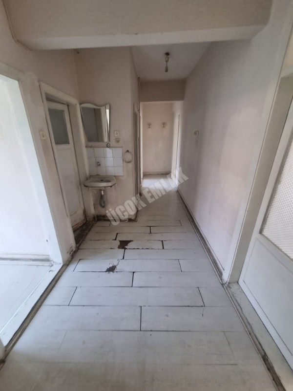 * AFYON ÜÇOK EMLAKTAN DUMLUPINAR MAH 2+1 80M² TEMİZ BAKIMLI SATILIK DAİRE *