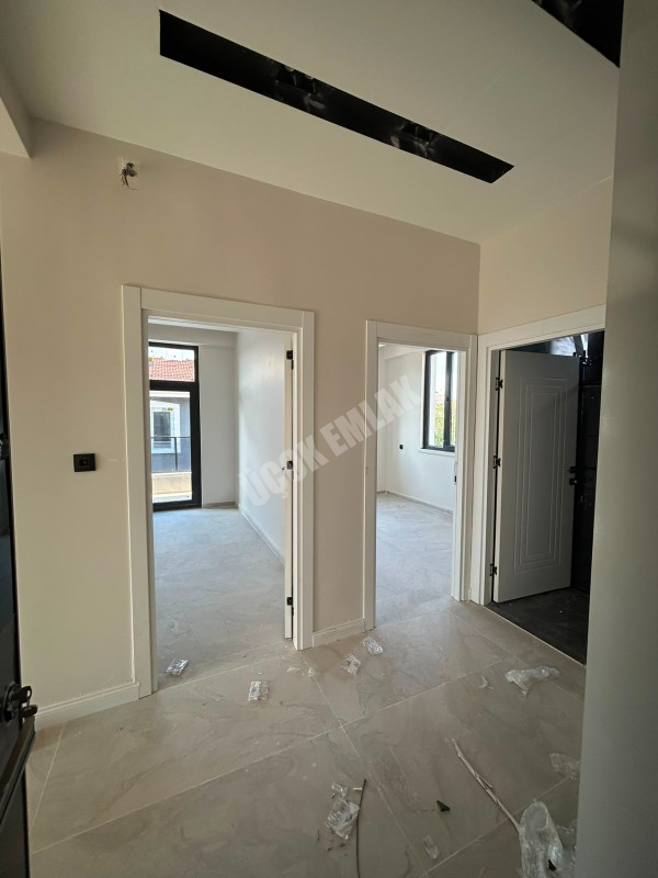 * AFYON ÜÇOK EMLAKTAN MAREŞAL FEVZİ ÇAKMAK MAH 2+1 78M² SIFIR SATILIK DAİRE *