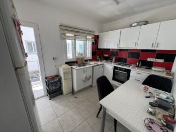 Lefkoşs Kızılbaş Bölgesi'nde Kiralık 3+1 Eşyalı Daire