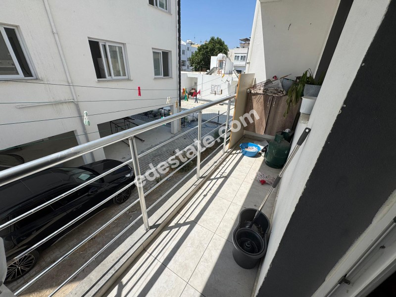 Lefkoşs Kızılbaş Bölgesi'nde Kiralık 3+1 Eşyalı Daire