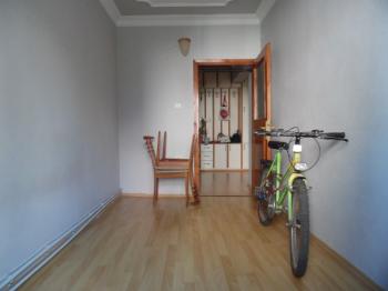 ÇORLU İMAM HATİP ORTA OKULU YAKININDA SATILIK DAİRE 