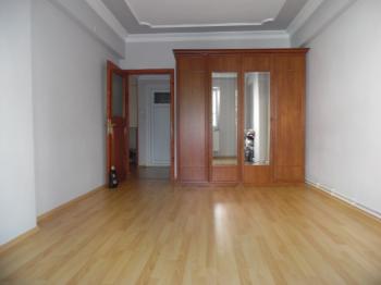 ÇORLU İMAM HATİP ORTA OKULU YAKININDA SATILIK DAİRE 