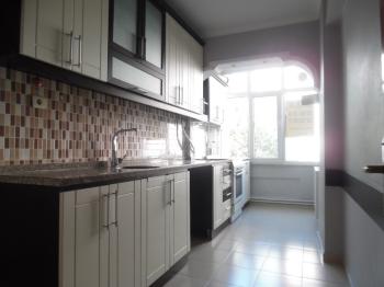 ÇORLU İMAM HATİP ORTA OKULU YAKININDA SATILIK DAİRE 