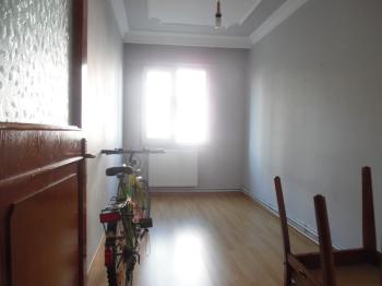 ÇORLU İMAM HATİP ORTA OKULU YAKININDA SATILIK DAİRE 