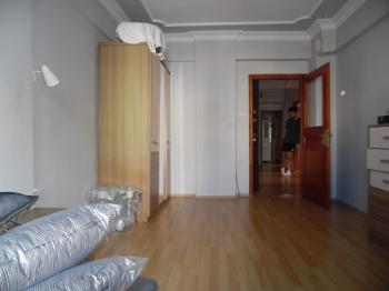 ÇORLU İMAM HATİP ORTA OKULU YAKININDA SATILIK DAİRE 