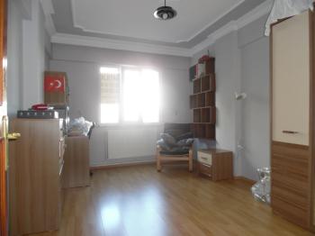 ÇORLU İMAM HATİP ORTA OKULU YAKININDA SATILIK DAİRE 